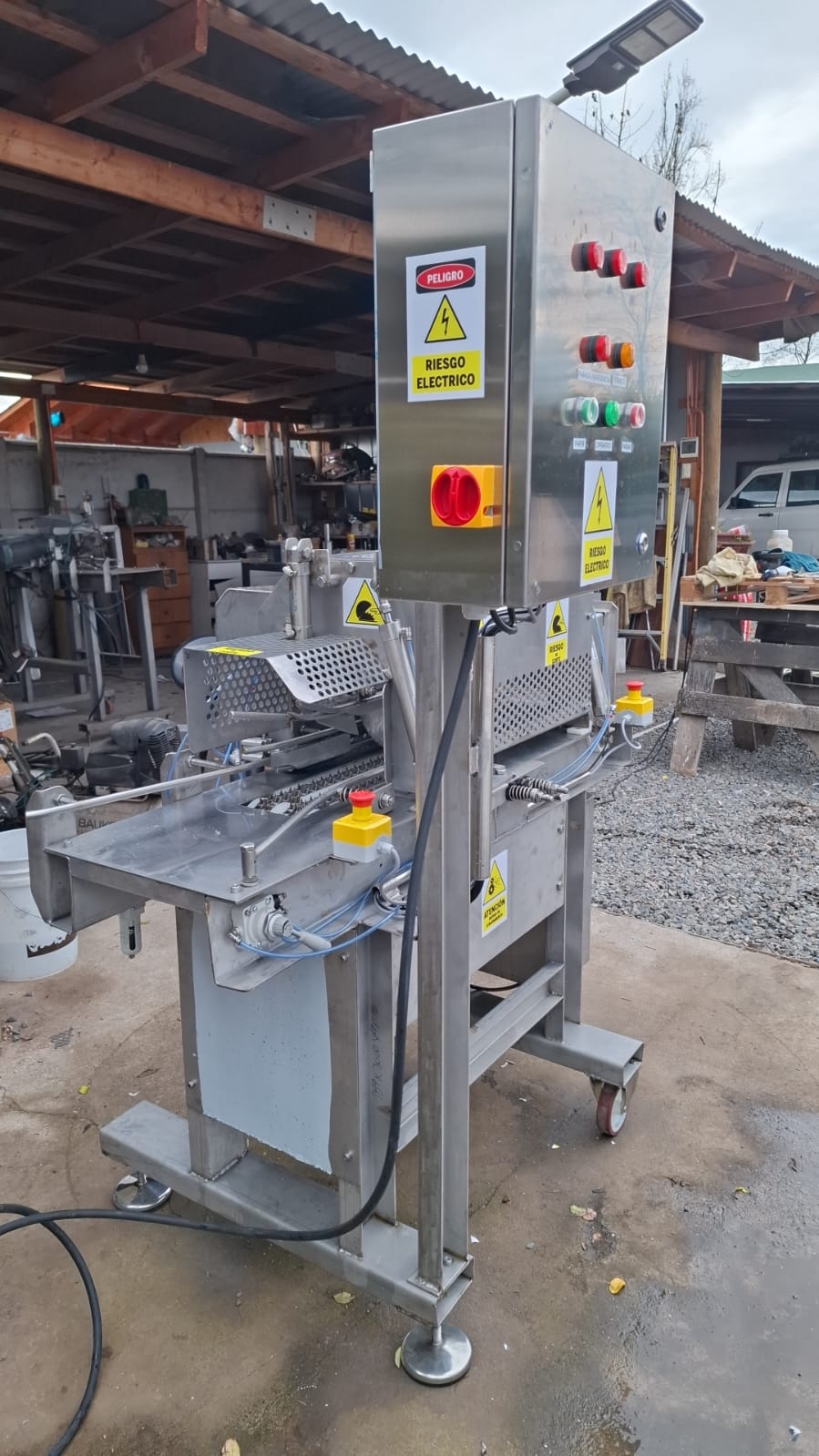 Imagen Fabricación de máquinas para corte especiales.